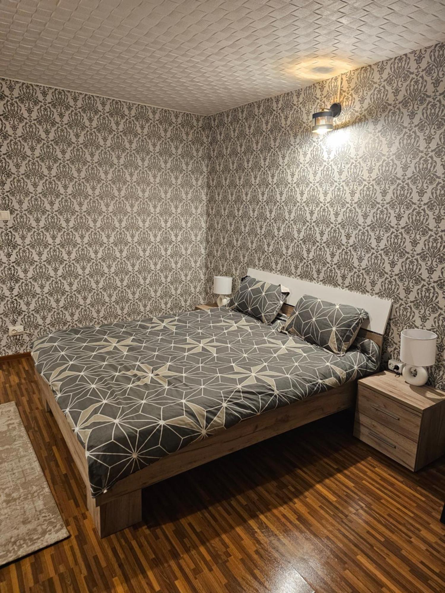 Garsoniera Dary Bloc G2Str Mihai Bravu Turnu Măgurele Exteriör bild